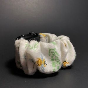 Apple Watch Scrunchie Band (size- 42/44)